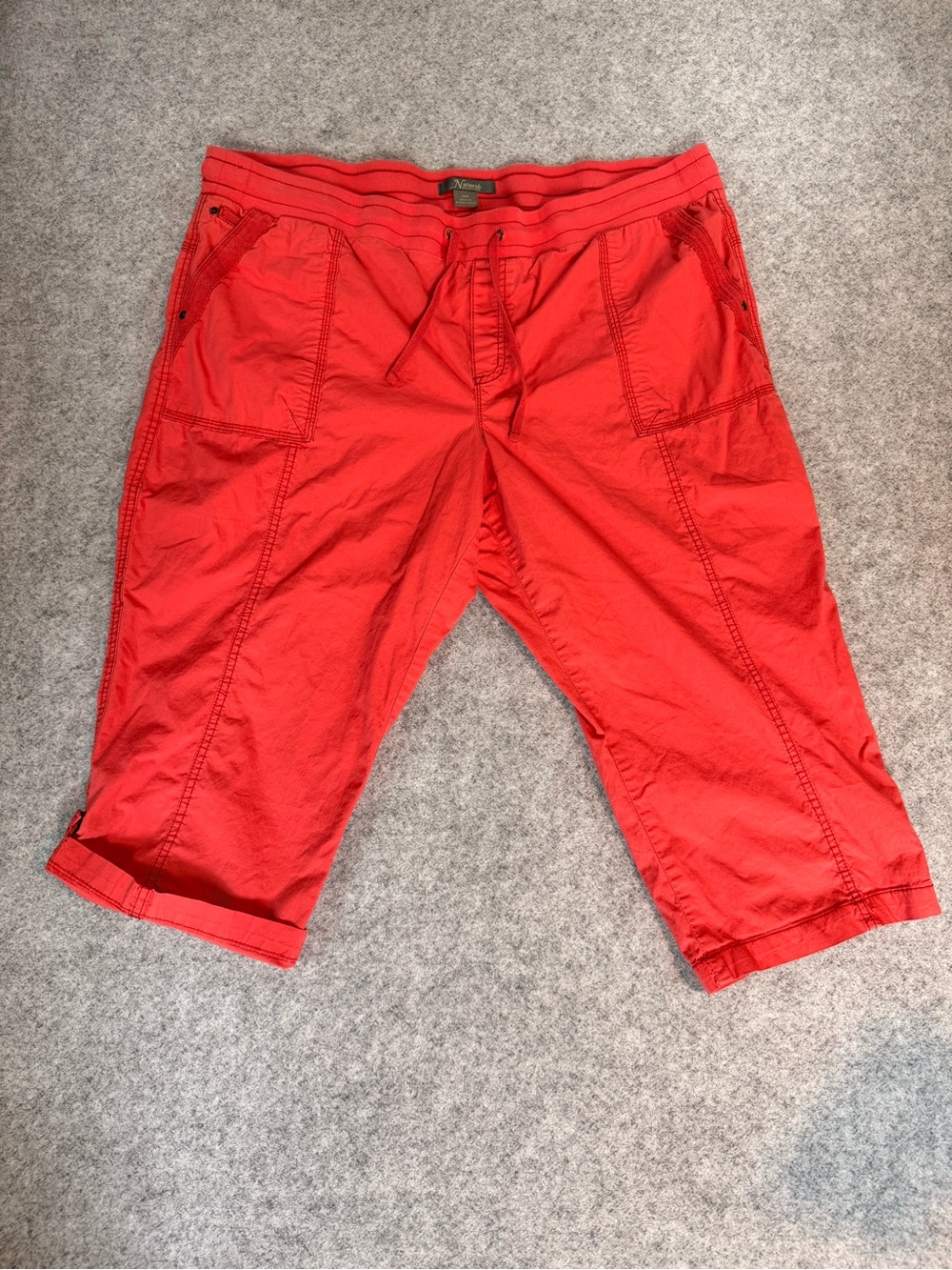 Natural Reflections Coral Cropped Utility Cargo Pants Women’s Plus Size 20W